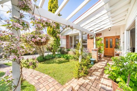 Photo of property in 23 Charleston Avenue, Boulcott, Lower Hutt, 5011