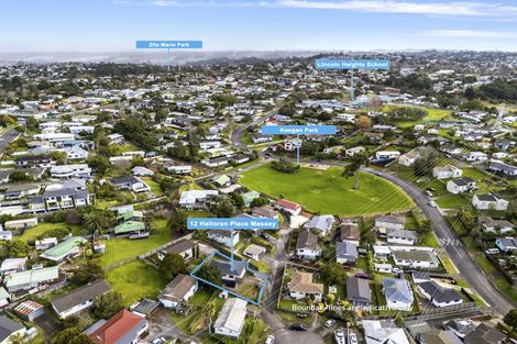 Photo of property in 12 Halloran Place, Massey, Auckland, 0614