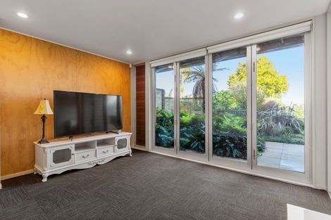 Photo of property in 7 Eric Price Avenue, Takapuna, Auckland, 0620
