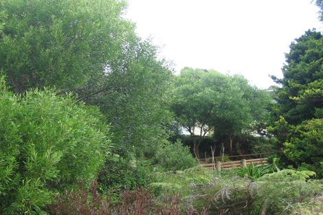 Photo of property in 21 Rintoul Grove, Stokes Valley, Lower Hutt, 5019