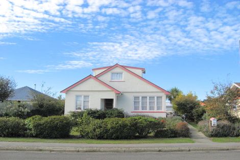 Photo of property in 19 Girvan Street, Oamaru North, Oamaru, 9400