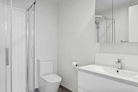 Photo of property in 117 Tarapuka Road, Westgate, Auckland, 0814