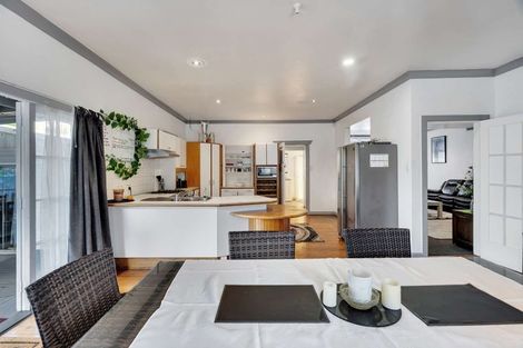 Photo of property in 619 Nelson Street North, Hastings, 4122