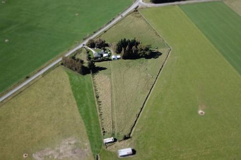 Photo of property in 92 Shand Road, Otapiri, Winton, 9782