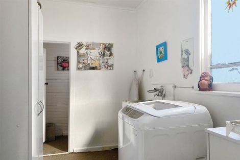 Photo of property in 15a Sydney Street, Takapau, 4203