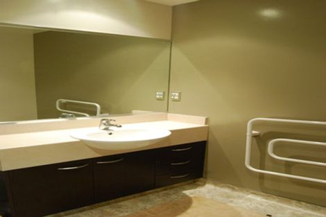 Photo of property in St Peters Apartments, 8c/192 Willis Street, Te Aro, Wellington, 6011