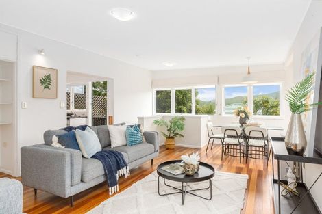 Photo of property in 142 The Ridgeway, Mornington, Wellington, 6021