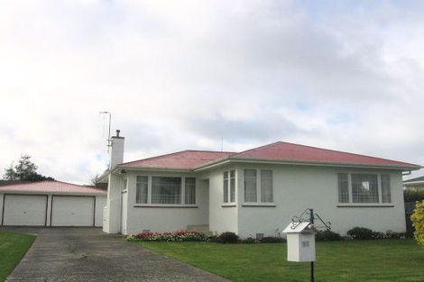 Photo of property in 11 Gloucester Street, Takaro, Palmerston North, 4412
