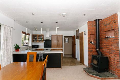 Photo of property in 47 Laws Road, Dannevirke, 4972