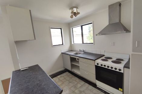 Photo of property in 27h Rehia Road, Massey, Auckland, 0614