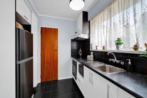 Photo of property in 162 Omata Road, Blagdon, New Plymouth, 4310