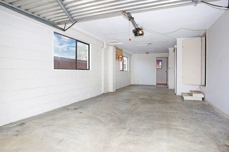 Photo of property in 2/16 Ridge Road, Howick, Auckland, 2014