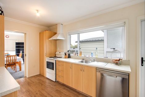 Photo of property in 288 Kennedy Road, Onekawa, Napier, 4110