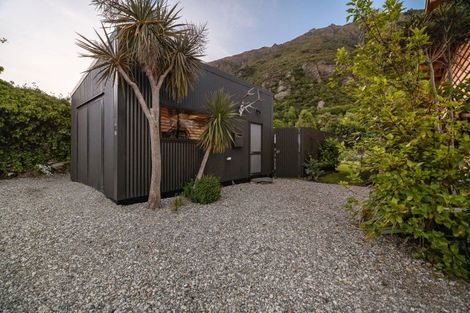 Photo of property in 15 Somerset Street, Kingston, Athol, 9793