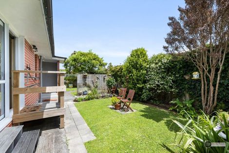 Photo of property in 501b Riverside Drive, Fairfield, Lower Hutt, 5011