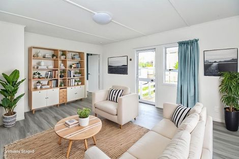 Photo of property in 18 Chilcott Road, Henderson, Auckland, 0612