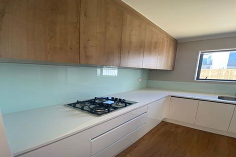 Photo of property in 9 Bendridge Street, Flat Bush, Auckland, 2019