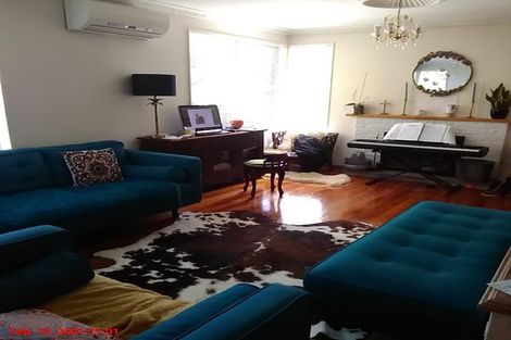 Photo of property in 23 East Street, Greytown, 5712