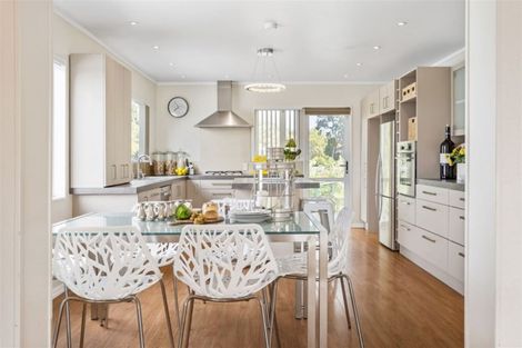 Photo of property in 75 Brightside Road, Stanmore Bay, Whangaparaoa, 0932