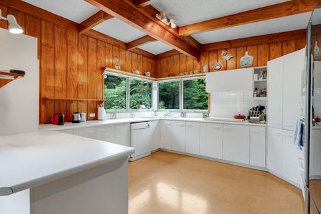 Photo of property in 7 Opanuku Road, Henderson Valley, Auckland, 0612