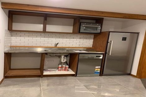 Photo of property in 34 Cannon Hill Crescent, Mount Pleasant, Christchurch, 8081