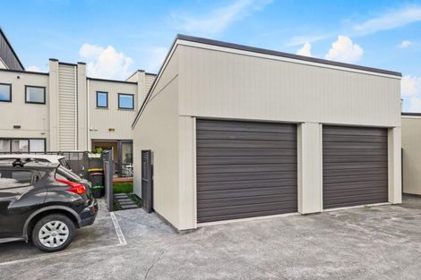 Photo of property in 31 De Havilland Road, Hobsonville, Auckland, 0618
