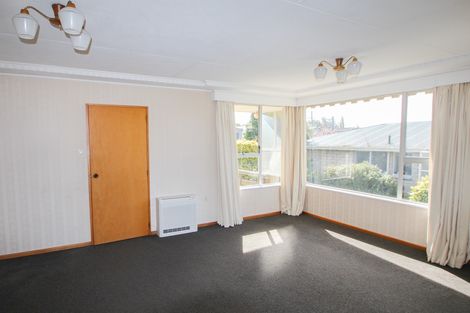 Photo of property in 39 Awamoa Road, Holmes Hill, Oamaru, 9401
