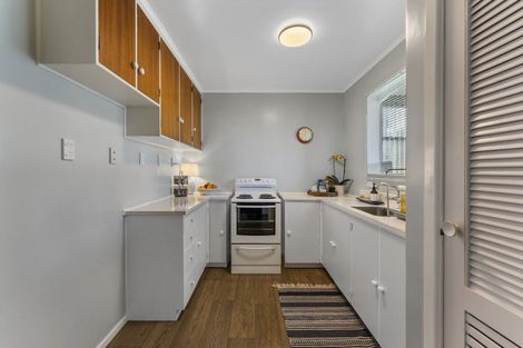 Photo of property in 5/1 Waikare Avenue, Waiwhetu, Lower Hutt, 5010