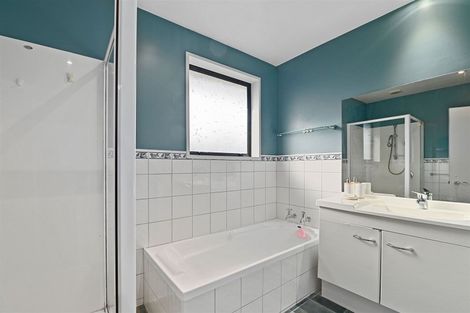 Photo of property in 2/32 Cotswold Avenue, Bishopdale, Christchurch, 8053