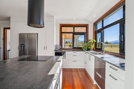 Photo of property in 182 Stevenson Road, Wanaka, 9382