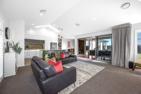 Photo of property in 10 Boag Place, Halswell, Christchurch, 8025
