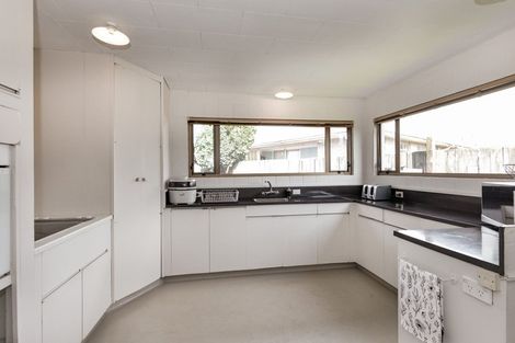 Photo of property in 1 Fleetwood Crescent, Flaxmere, Hastings, 4120