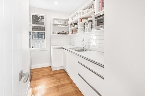 Photo of property in 4 Armagh Street, Hamilton East, Hamilton, 3216