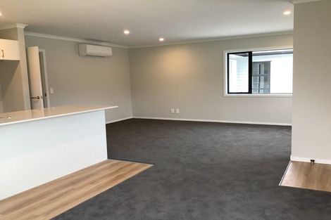 Photo of property in 35 Grovedale Square, Wainuiomata, Lower Hutt, 5014