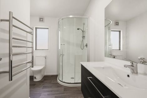 Photo of property in 10 Morey Road, Cable Bay, 0420