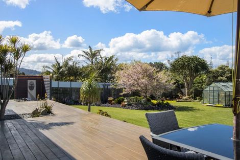 Photo of property in 22 Reo Crescent, Waihi Beach, 3611