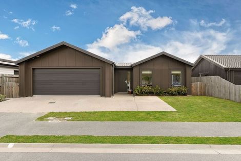 Photo of property in 15 Peterley Road, Lower Shotover, Queenstown, 9304