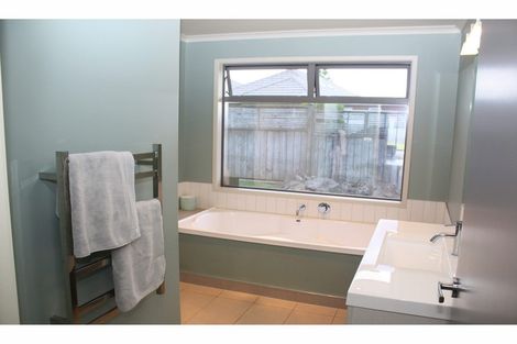 Photo of property in 17 Conifer Grove, Te Kamo, Whangarei, 0112