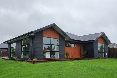 Photo of property in 2 Horomaka Street, Pegasus, 7612