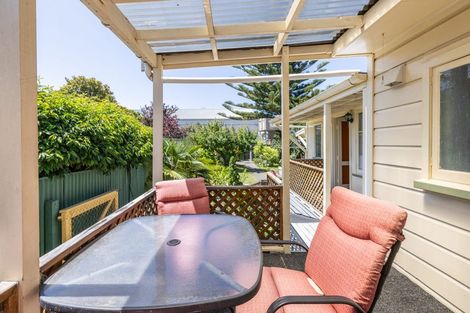 Photo of property in 135 Vigor Brown Street, Napier South, Napier, 4110