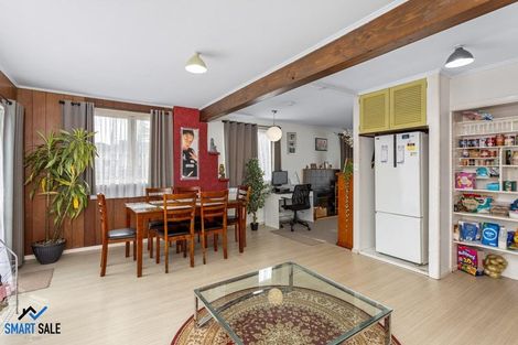 Photo of property in 9 Rerewai Place, Kelston, Auckland, 0602