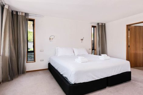 Photo of property in 8 Cherry Court, Wanaka, 9305