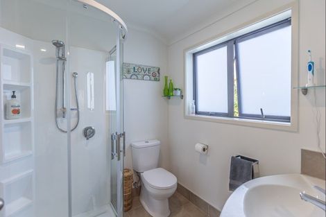 Photo of property in 6 Corbin Court, Ohau, Levin, 5570