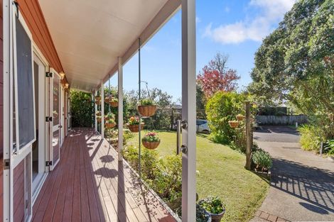Photo of property in 14 Rimu Rise, Albany, Auckland, 0632