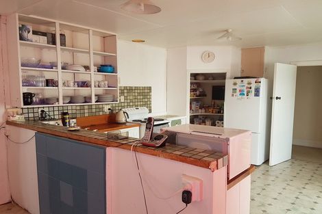 Photo of property in 7 Hospital Street, Dannevirke, 4930