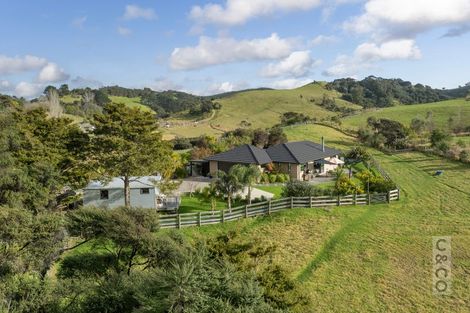 Photo of property in 188 Mcpike Road, Waimauku, 0883