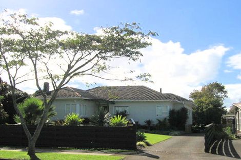 Photo of property in 16 Margan Avenue, Papatoetoe, Auckland, 2025