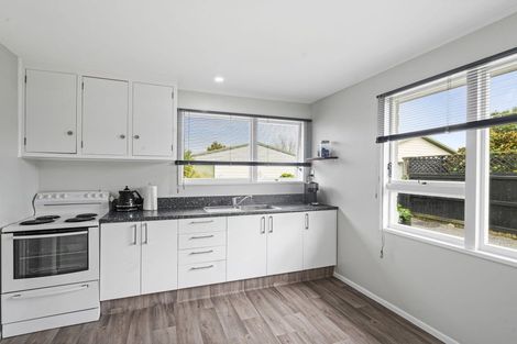 Photo of property in 2/118a Baker Street, New Brighton, Christchurch, 8083