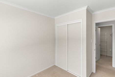 Photo of property in 1/81 Royal Park Drive, Parklands, Christchurch, 8083