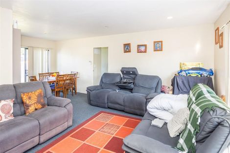 Photo of property in 175 Hakanoa Street, Huntly, 3700